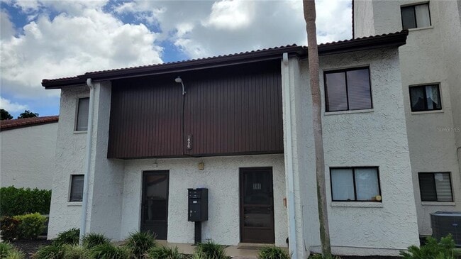 Building Photo - 1626 Stickney Point Rd Unit 102 Rental