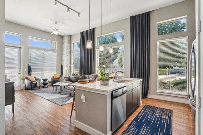 Photo - Bell Knox District