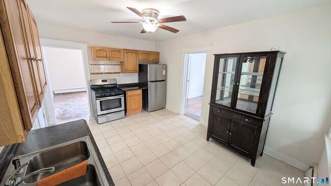 Photo - 15 June St Unit 2