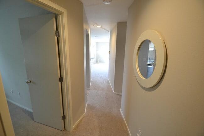 Photo - 12345 Roosevelt Way NE