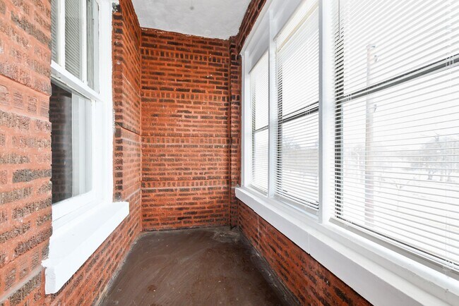 Photo - 6516 S Stony Island Ave