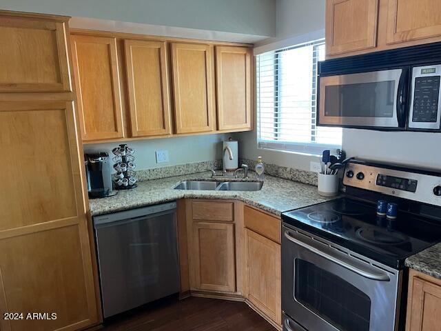 Photo - 310 W Earll Dr Apartment Unit 102