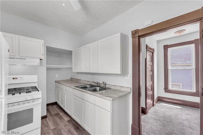 Photo - 812 Lovett Pl Unit UP