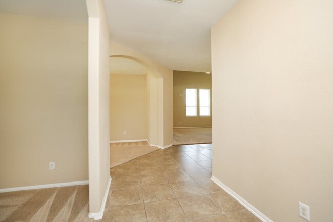 Photo - 11023 Heartland Grove Dr