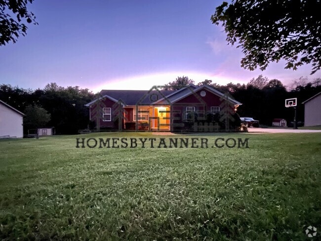 (no basketball goal) - 481 Yenowine Ln Rental