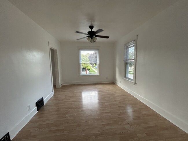 2503 17th St