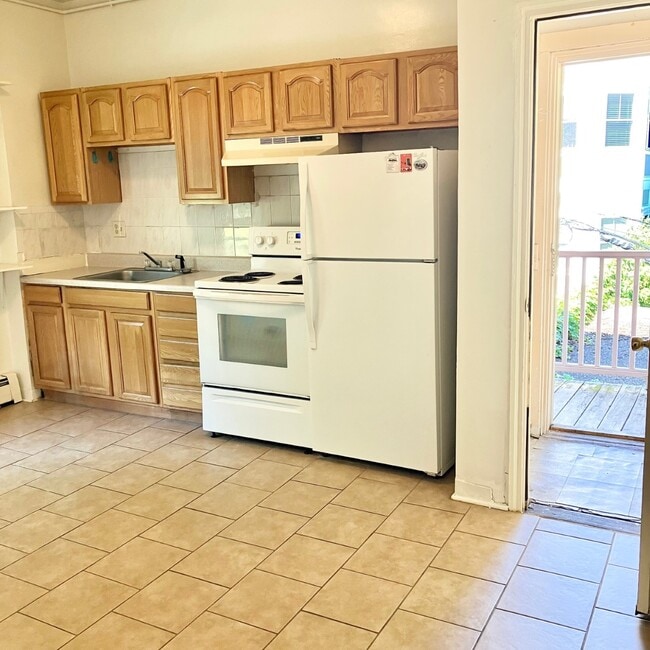 Photo - 17 Carmel St Unit 1