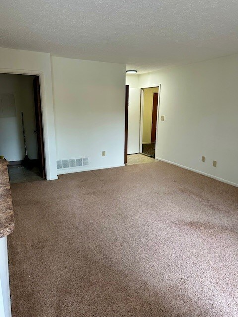 Photo - 2201 Hedgerow Road Unidad C