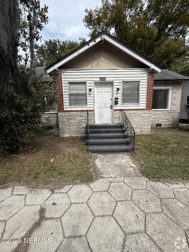 Building Photo - 639 Long Branch Blvd Rental