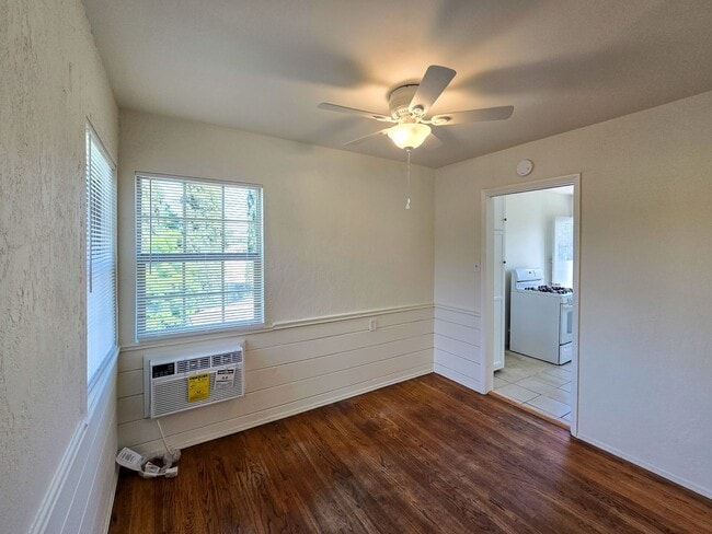 Photo - 310 N Florence St Unidad 314