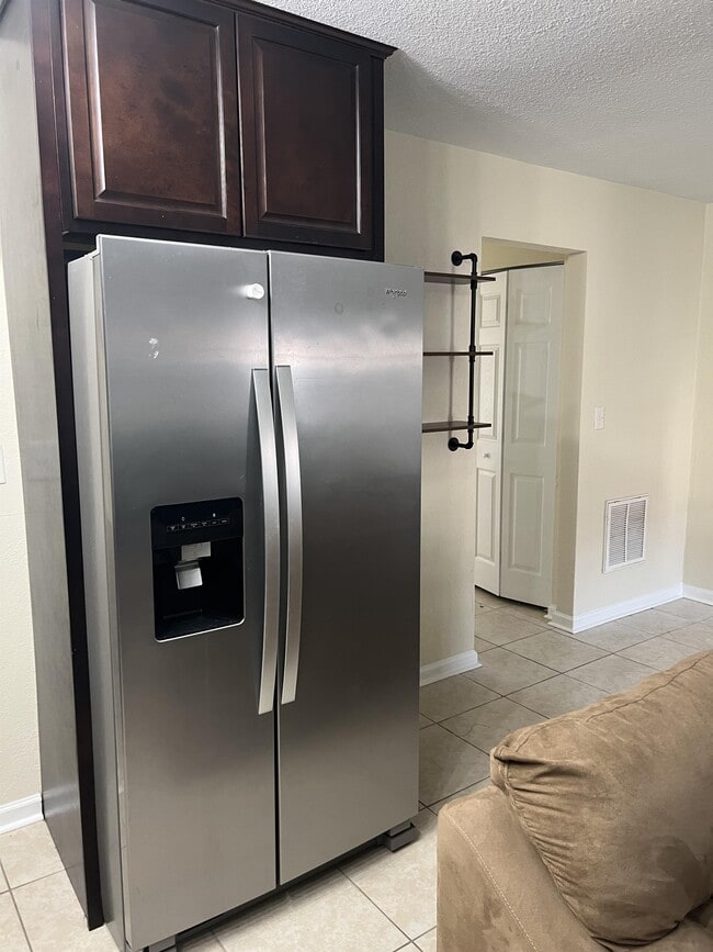 Photo - 5148 Condor St