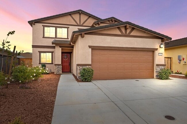 Gorgeous 4 Bedroom in Fiddyment Ranch - Gorgeous 4 Bedroom in Fiddyment Ranch House