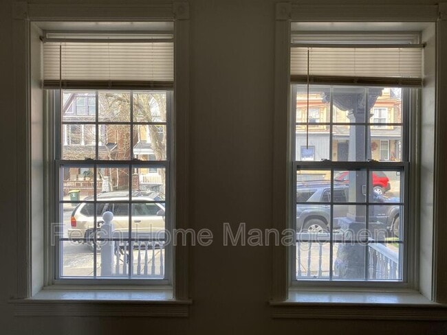 Photo - 53 S Franklin St