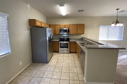 Photo - 7210 S 8th Pl