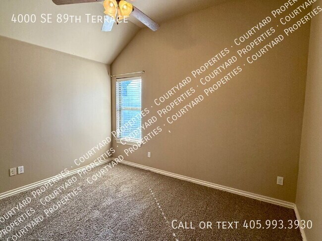 Photo - 4000 SE 89th Terrace