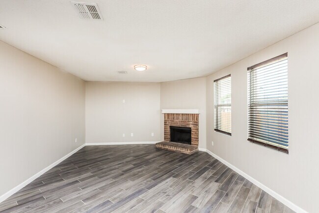 Photo - 1222 Wisdom Dr