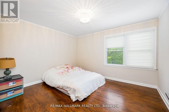 Photo - 16 Paultiel Dr