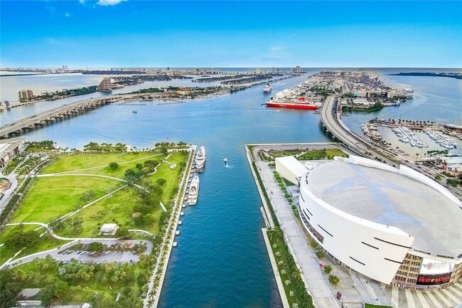 Photo - 888 Biscayne Blvd Condo Unit 3811