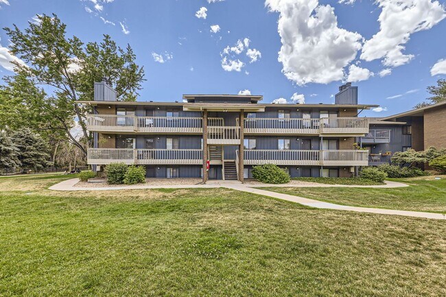 Photo - SUMMER/FALL PRELEASE! 2 Bed 2 Bath w/ carp...