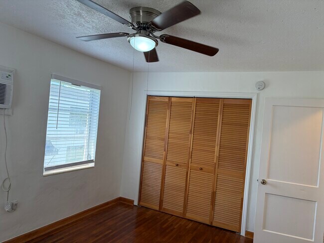 Photo - 16 Santillane Ave Unit 4