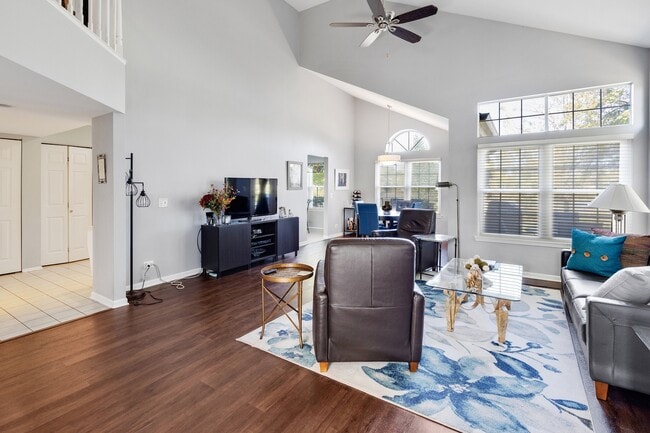 Photo - 2344 County Farm Ln