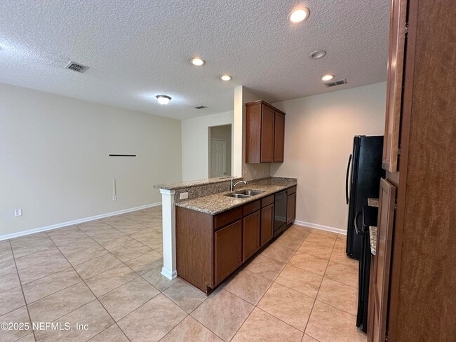 Photo - 111 Moultrie Village Ln