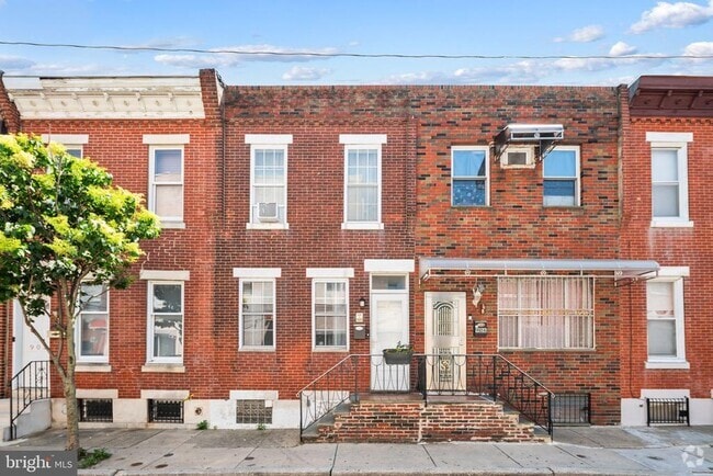 Building Photo - 904 Tree St Rental
