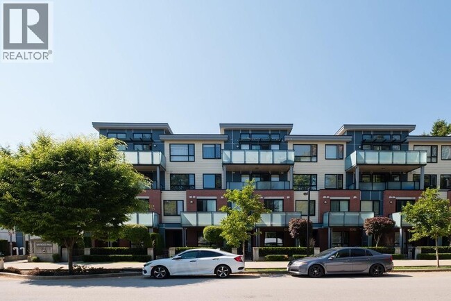 Photo - 6533 McKay Ave Unit 213