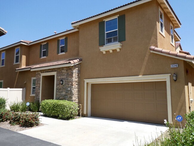 Trestles 4 Bedroom Home with Pool in Canyo... - Trestles 4 Bedroom Home with Pool in Canyo...