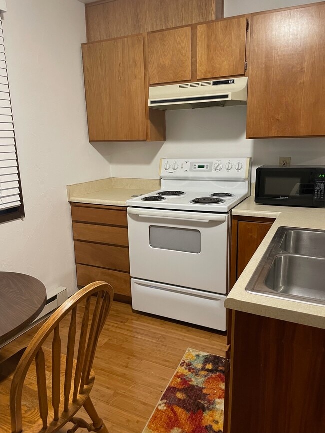 Photo - 8535 Steep Pl