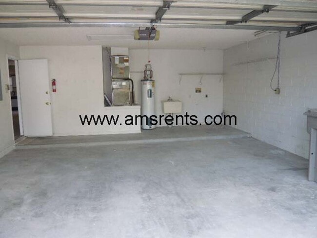 Photo - Spacious 3 bedroom 2 bath in Apopka