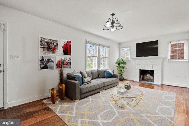 Photo - 1807 41st Pl SE