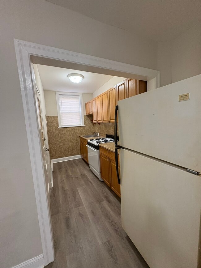 Photo - 1417 S Newkirk St