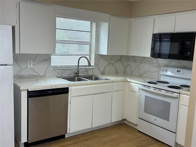 Photo - 5101 S Clarice Ct Unit 1C