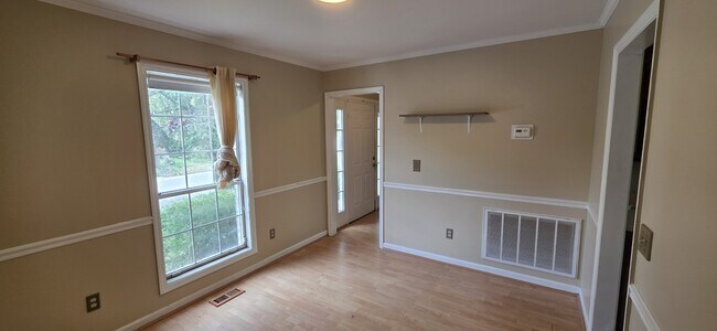 Photo - 2180 Riverway Dr