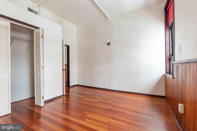 Photo - 35 S 13th St Unit 4