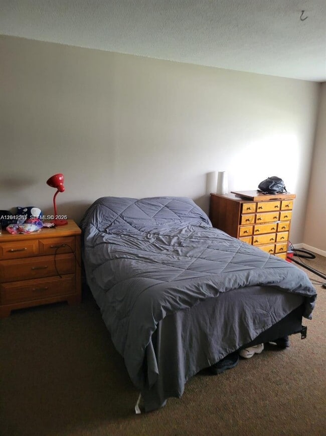 Photo - 4200 NW 3rd Ct Unidad 224