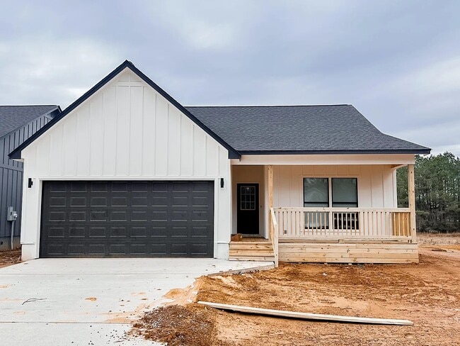 Building Photo - 226 Sylvan Rd