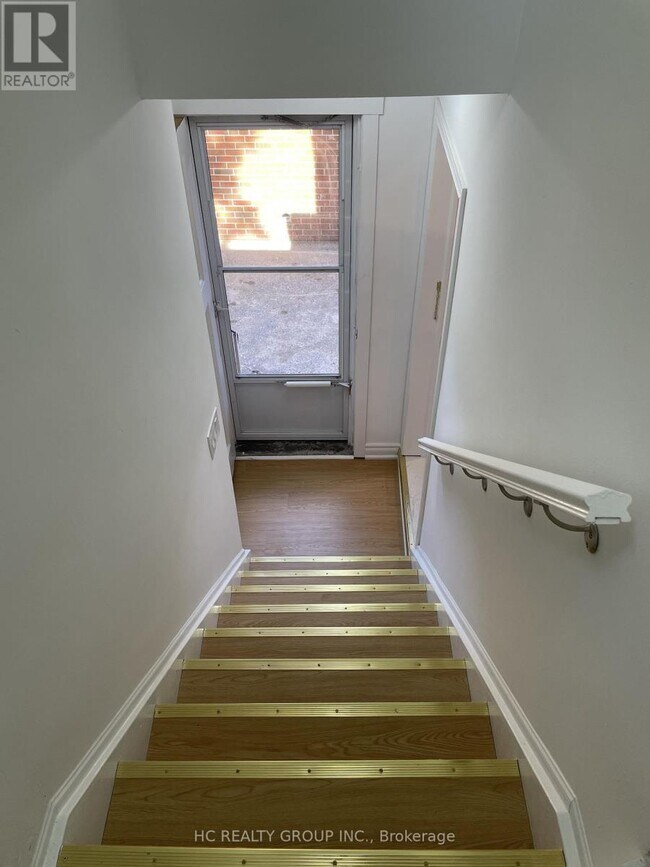 Photo - 48 Torrens Ave