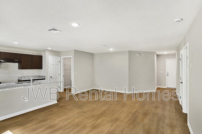 Photo - 2350 D St