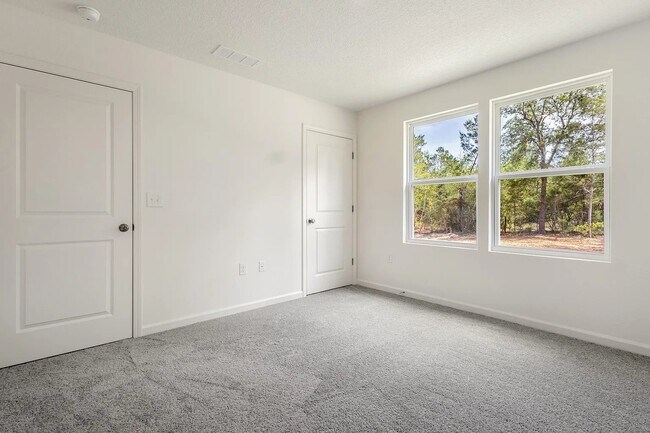 Photo - 552 Brookside Dr