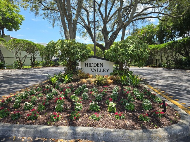 Building Photo - 8896 SW 62nd Terrace