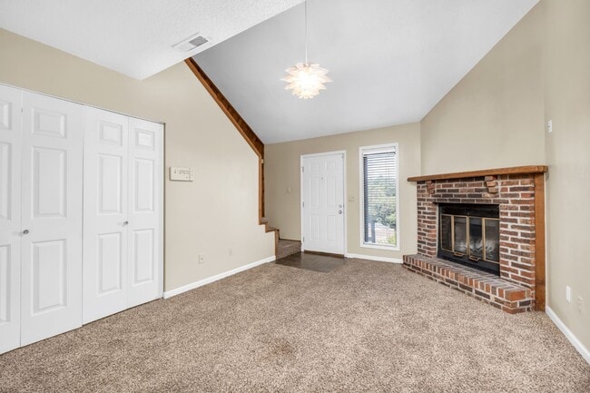 Building Photo - 3632 Monte Vista Dr