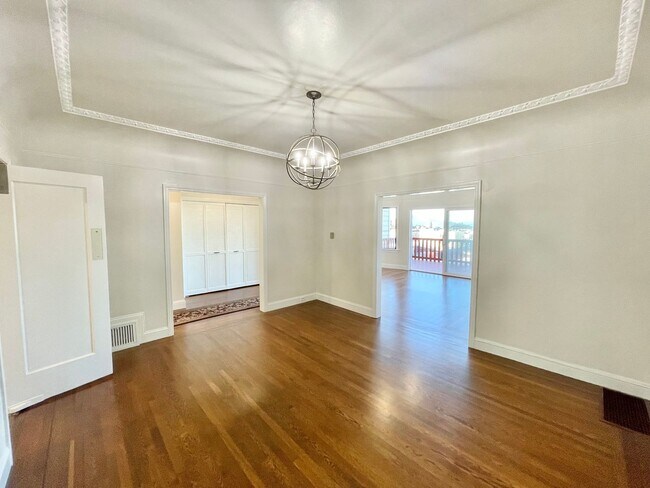 Photo - 2652 Greenwich St Unit 2654 Greenwich Street