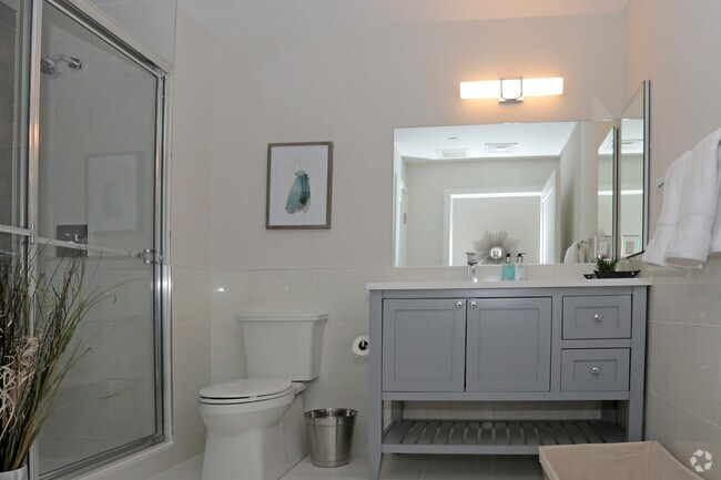 1BR Bathroom2