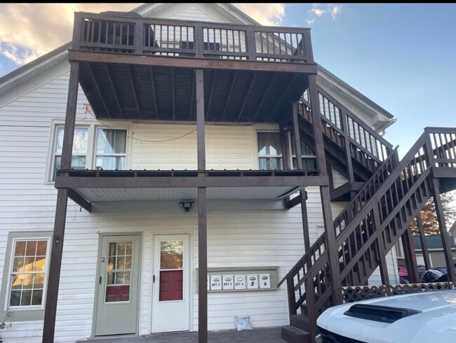 Photo - 108 Miller St Unidad 6