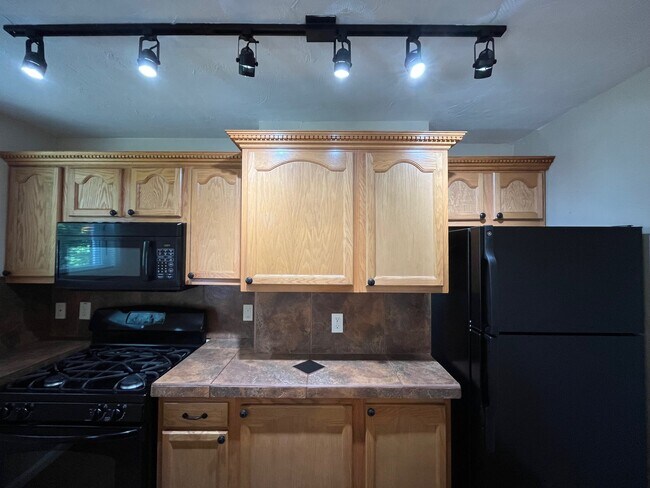 Photo - 5117 Cypress St