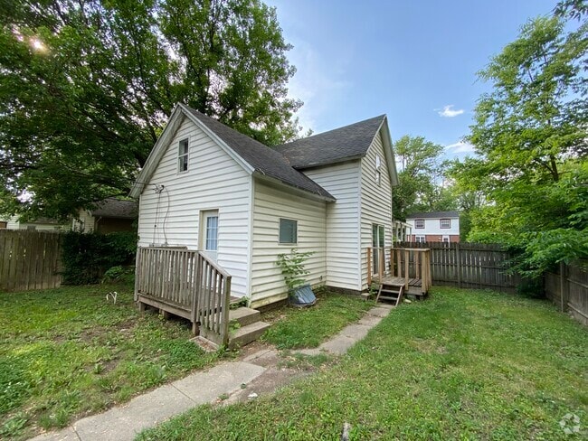 Building Photo - 1938 E Calvert St Rental