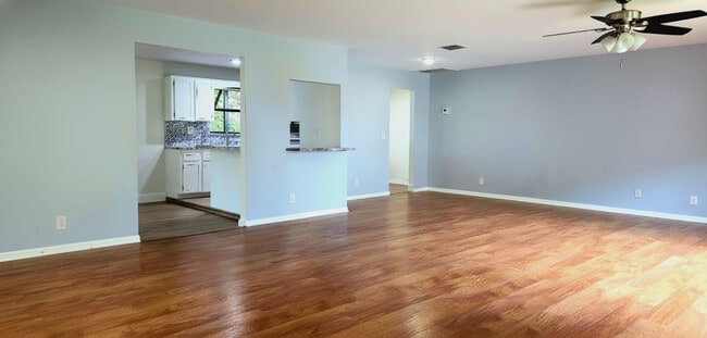 Photo - 10188 SW 53rd Ct