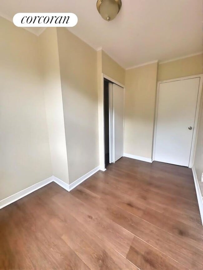 Photo - 65 Conklin Ave